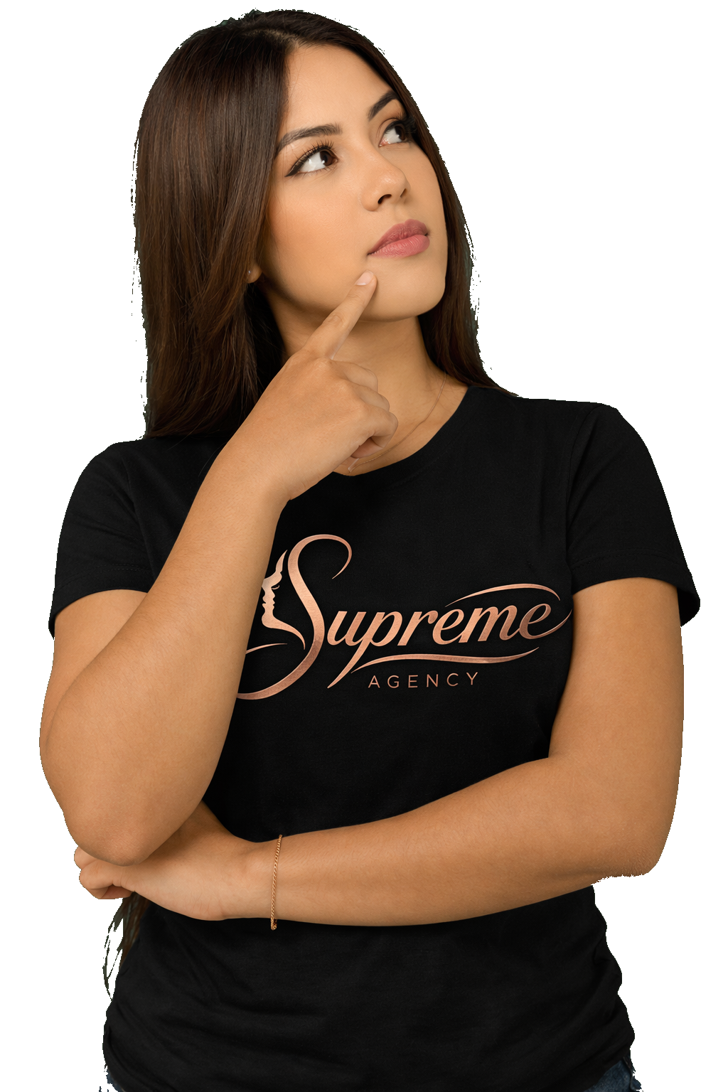 Mujer pensando con camiseta Supreme Agency